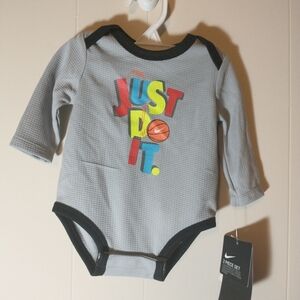 NWT Nike Dri-Fit "Just Do It" Bodysuit (G779-023) - Size 3mo